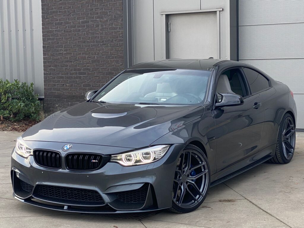 BMW M4 Carbon — recent auction deal sourced by Galexcars