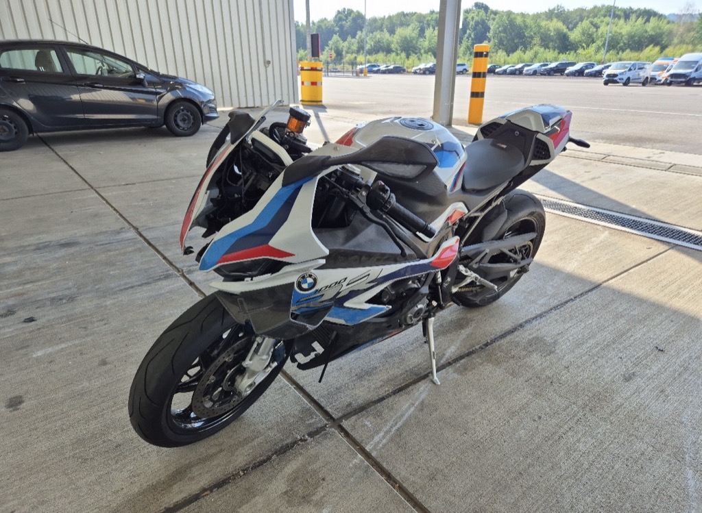 BMW M1000RR 2021 delivered to Netherlands