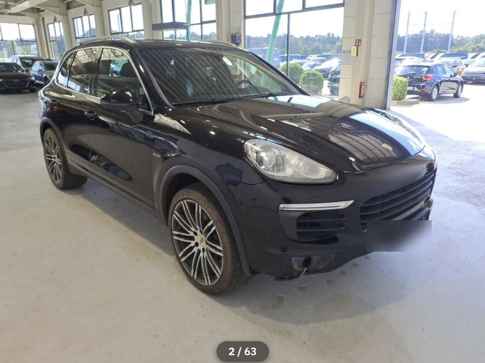 Porsche Cayenne sold at EU auction